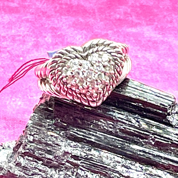 Judith Ripka Sterling Heart Ring sz 8! - Picture 6 of 9
